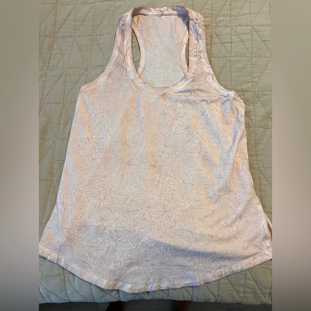 Love Tank - Picture 1 of 1